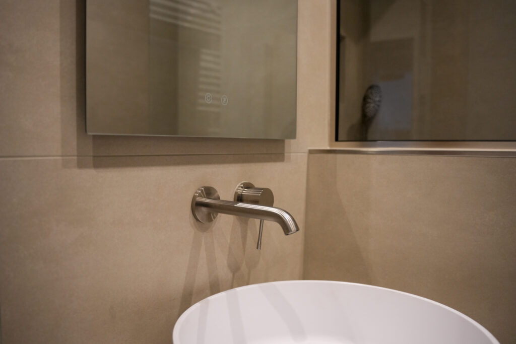 Small bathroom, big impact - Kreuzberg