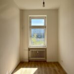 Wohnungssanierung in Charlottenburg: Hell, ruhig, bezugsfertig